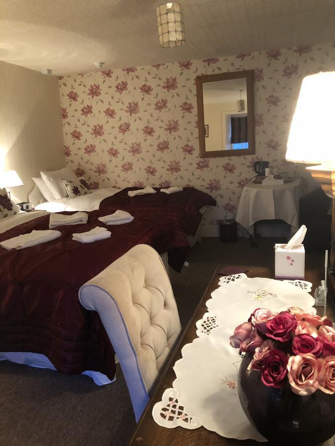 ホテル The Oakeley Arms Maentwrog エクステリア 写真