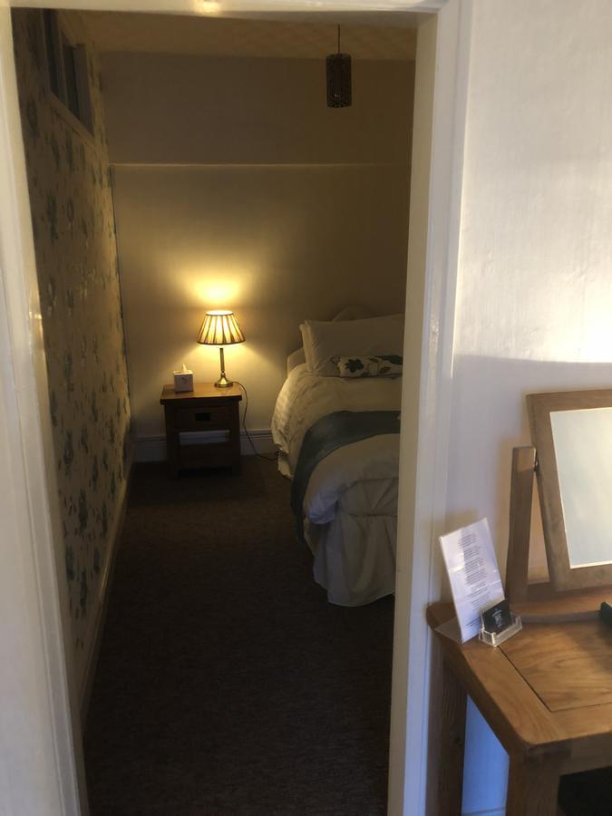 ホテル The Oakeley Arms Maentwrog エクステリア 写真