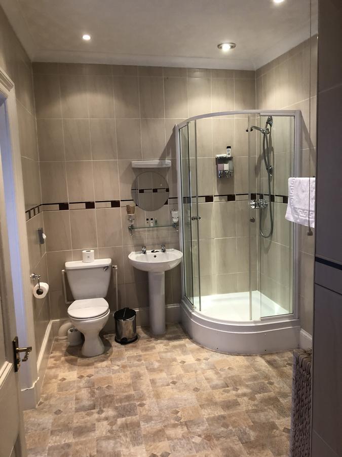 ホテル The Oakeley Arms Maentwrog エクステリア 写真